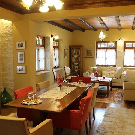Rodavgi Traditional Guesthouse Marousio מראה חיצוני תמונה